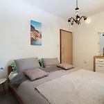 Vesna 1236 Lejlighed Ližnjan
