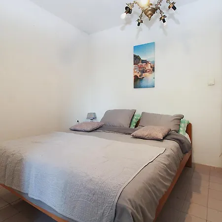 Vesna 1236 * Ližnjan